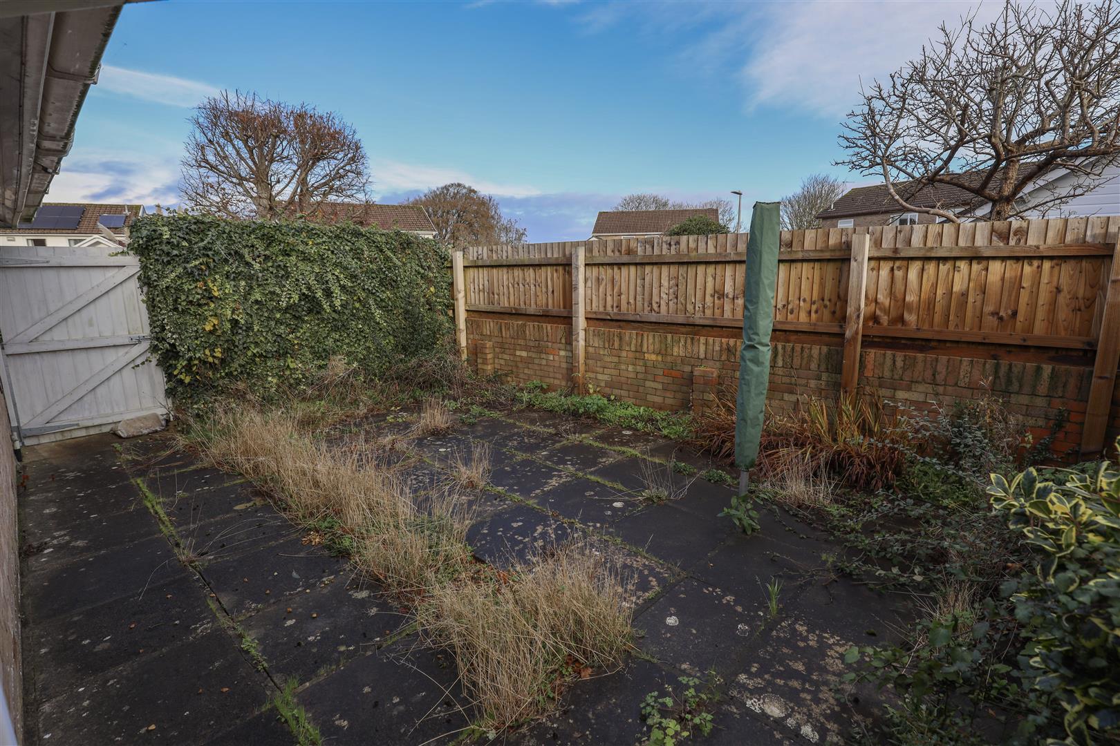 17 Darren Close, Cowbridge, Vale of Glamorgan, CF71 7DE